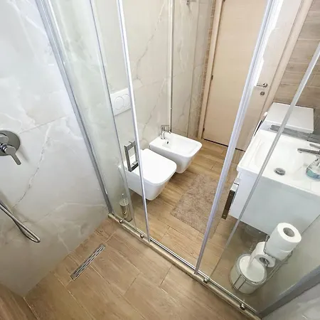 Fantastic 915 Apartment *